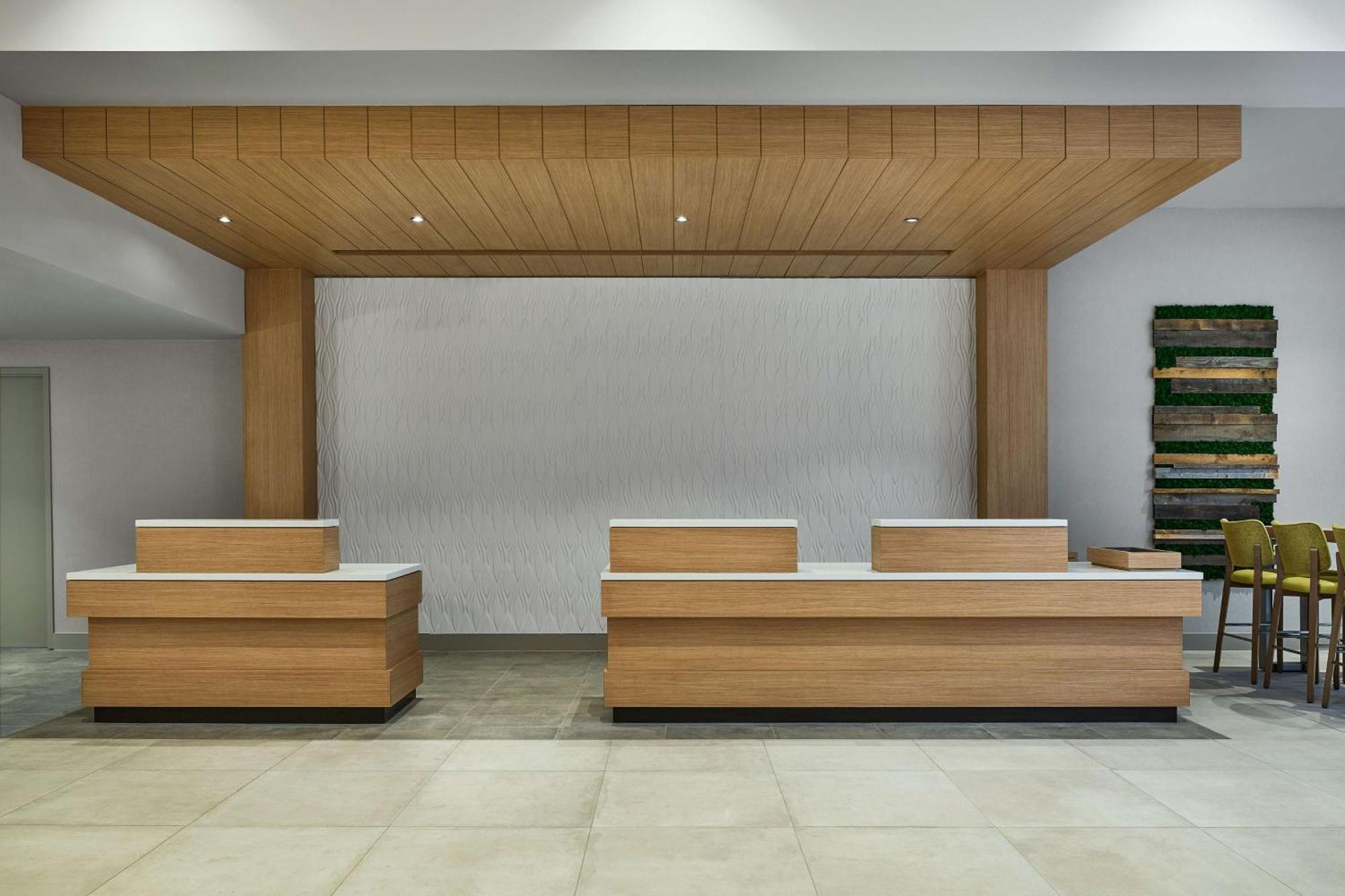 Hilton Garden Inn Tewksbury Andover Buitenkant foto
