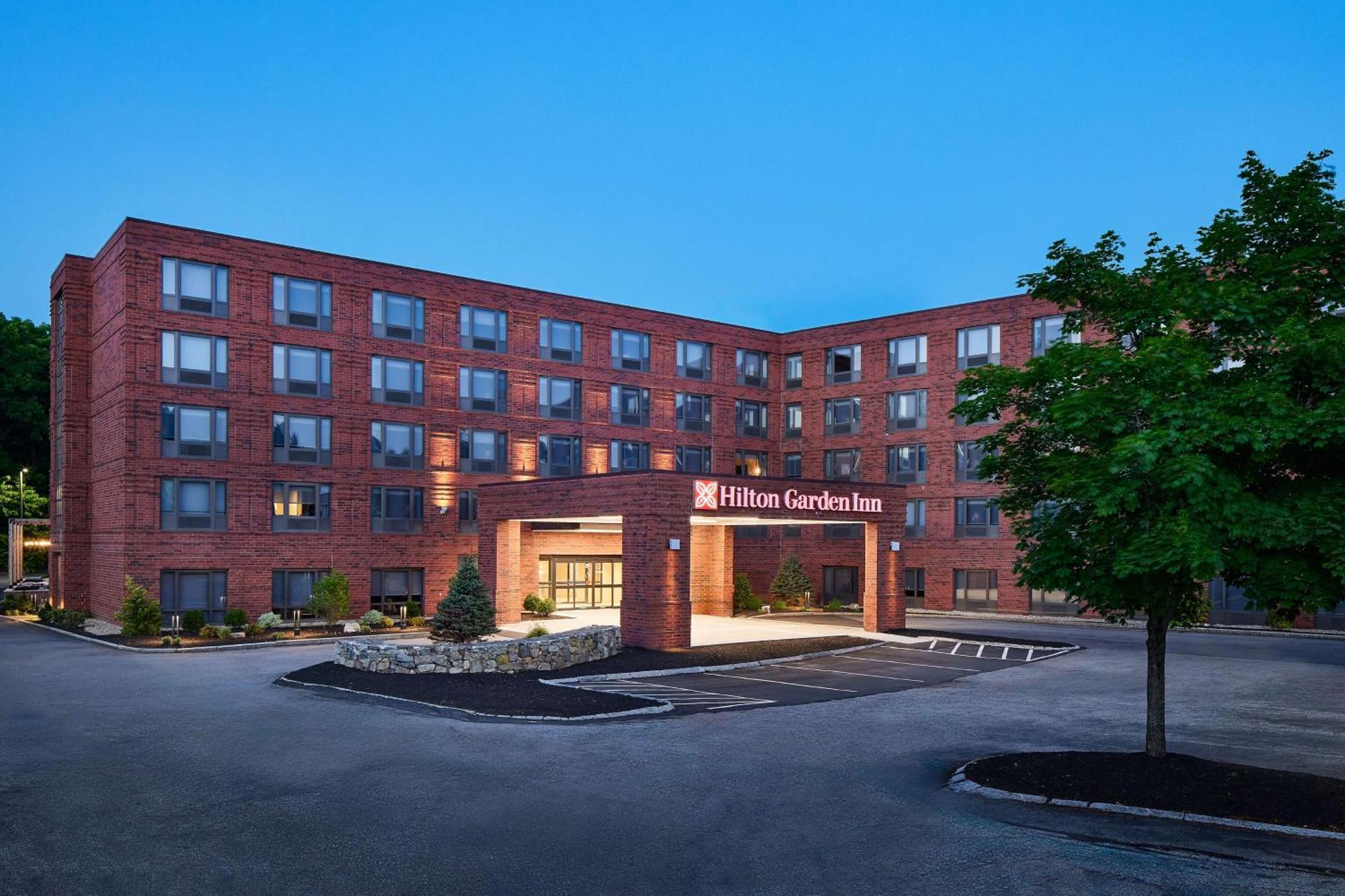 Hilton Garden Inn Tewksbury Andover Buitenkant foto